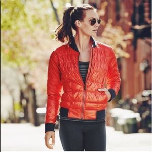 Athleta Jackets & Blazers - Athleta Dobby down bomber Jacket white/silver M
